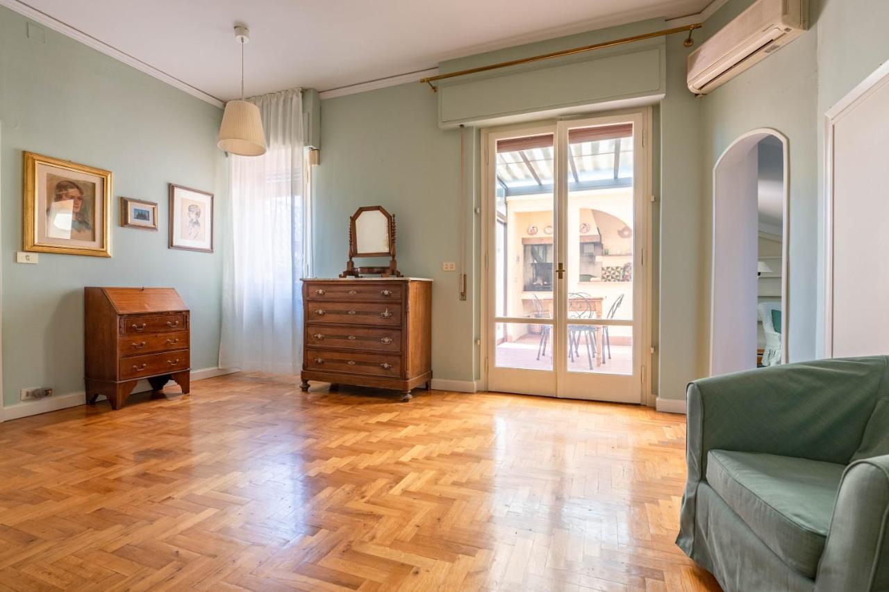 Terrace At 10 Mins From The Duomo - Homeunity 피렌체 외부 사진